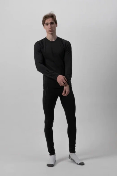 Комплект термобелья FISCHER WARM GR8278-103 черн.