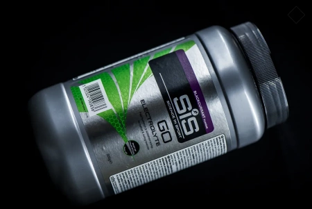 Напиток SIS электролит смородина  500 гр 91077